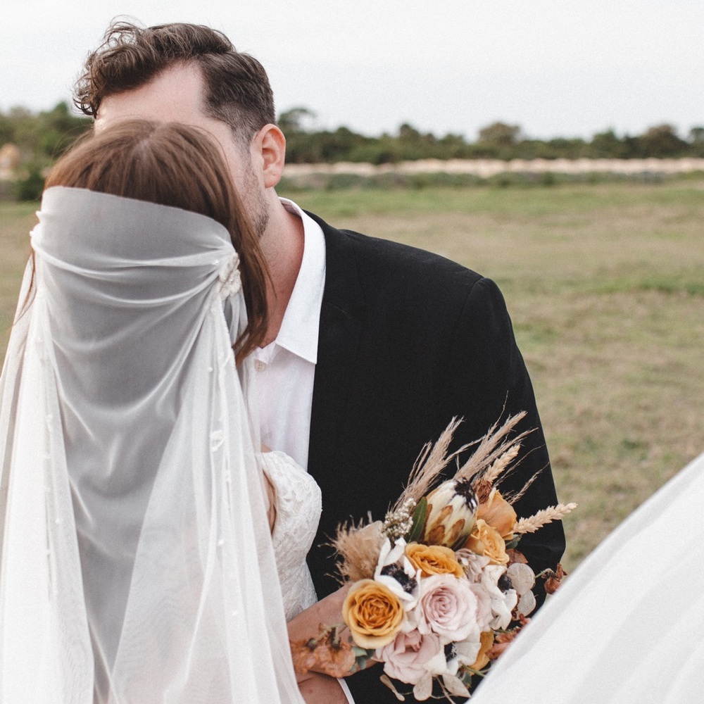 Bo & Luca Rosa Veil - Picture 6 of 11